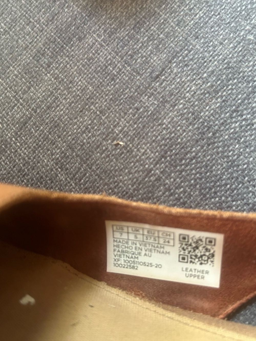 Toms Women's Tan Suede Slingback Low Heel Pumps - Picture 5 of 5